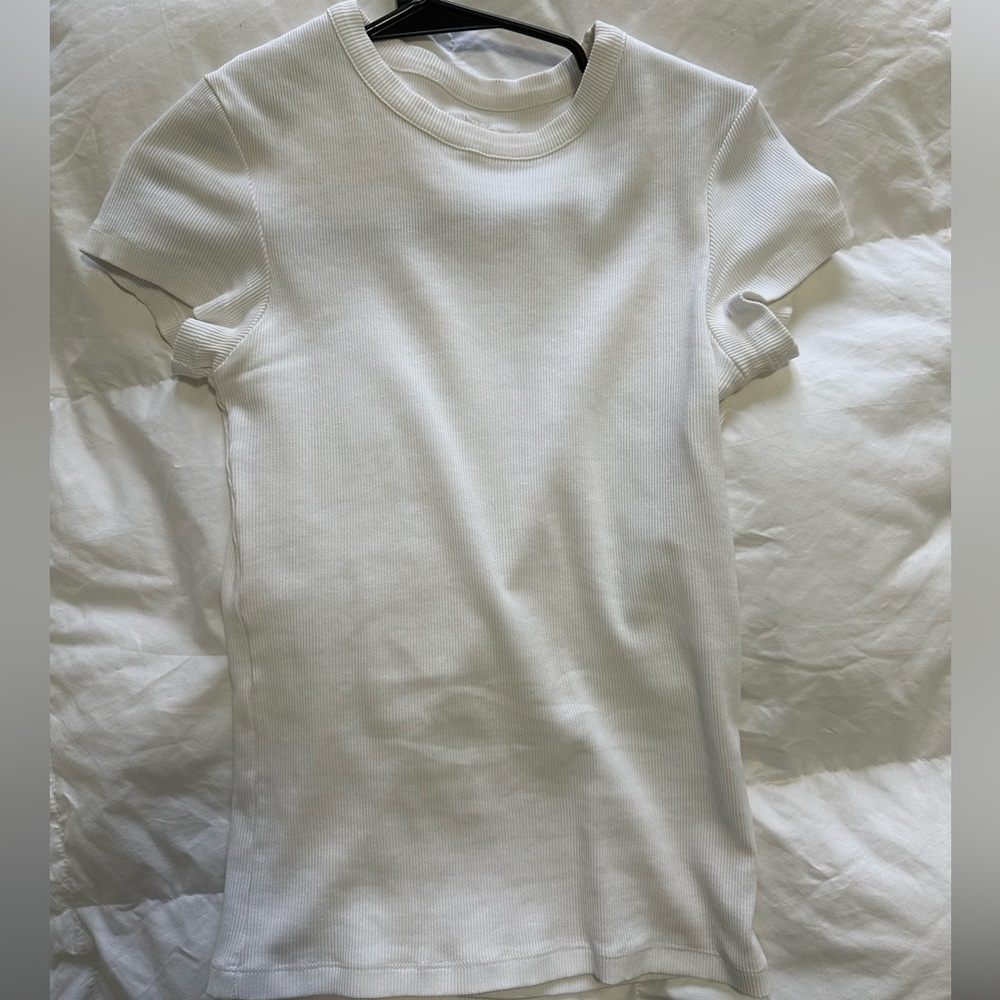 BUNDLE Djerf Avenue Long Sleeve AND T Shirt in White